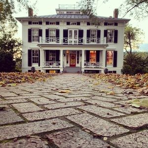 Meet your Posher, Christopher